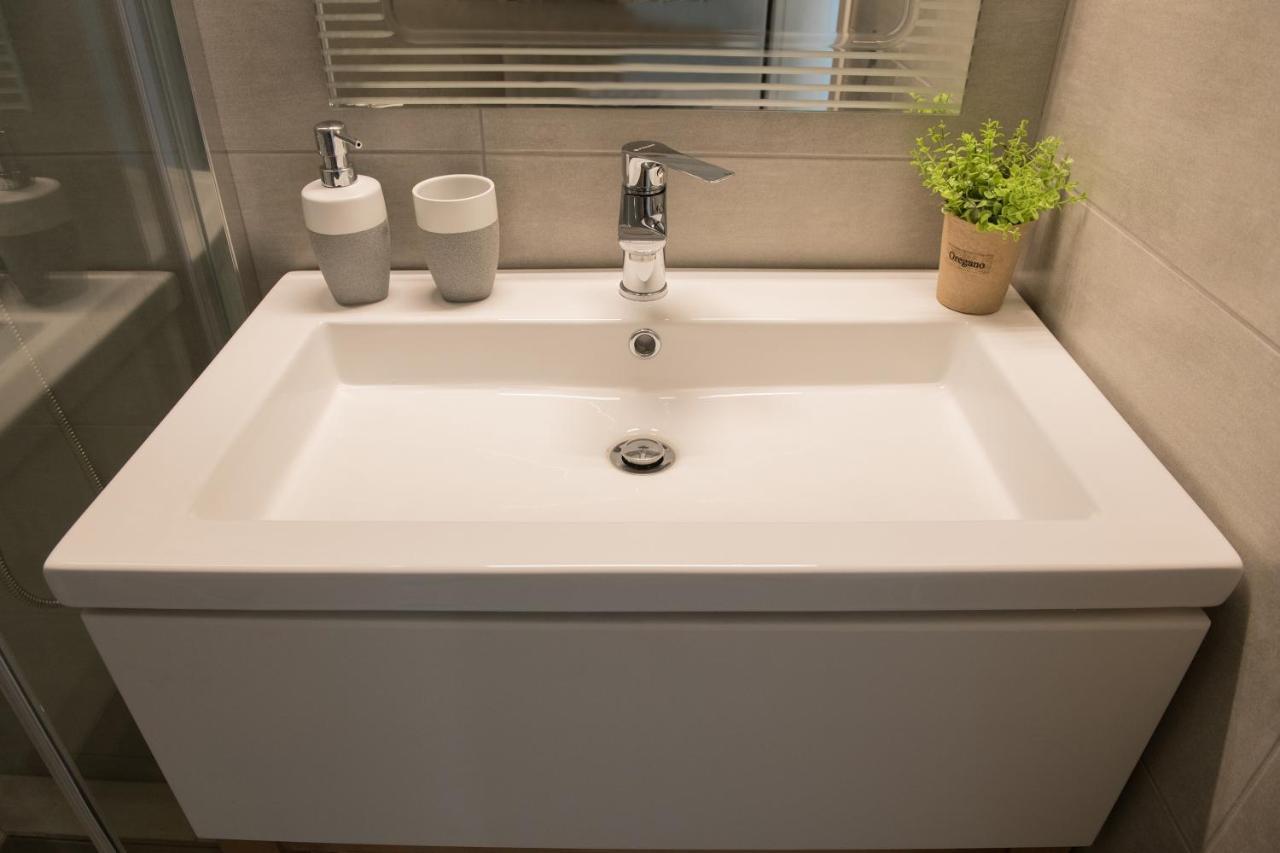 The Blue Apartment In The Heart Of Heraklion Екстериор снимка